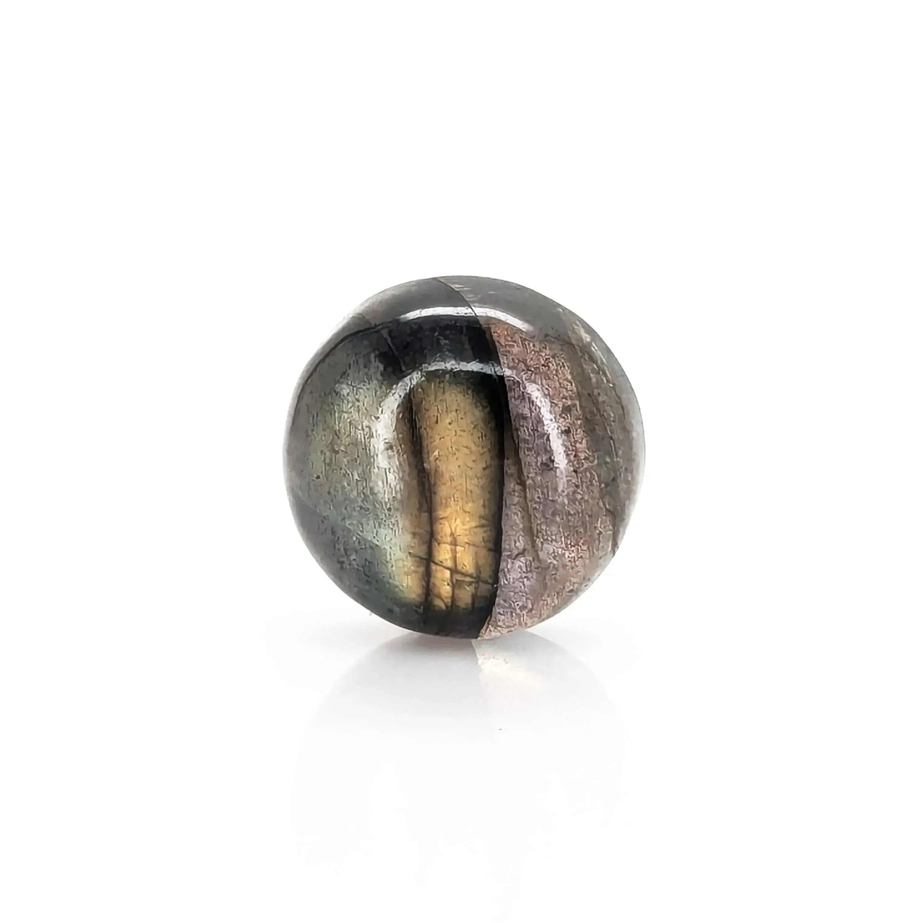 Labradorite - 7.95 Carat