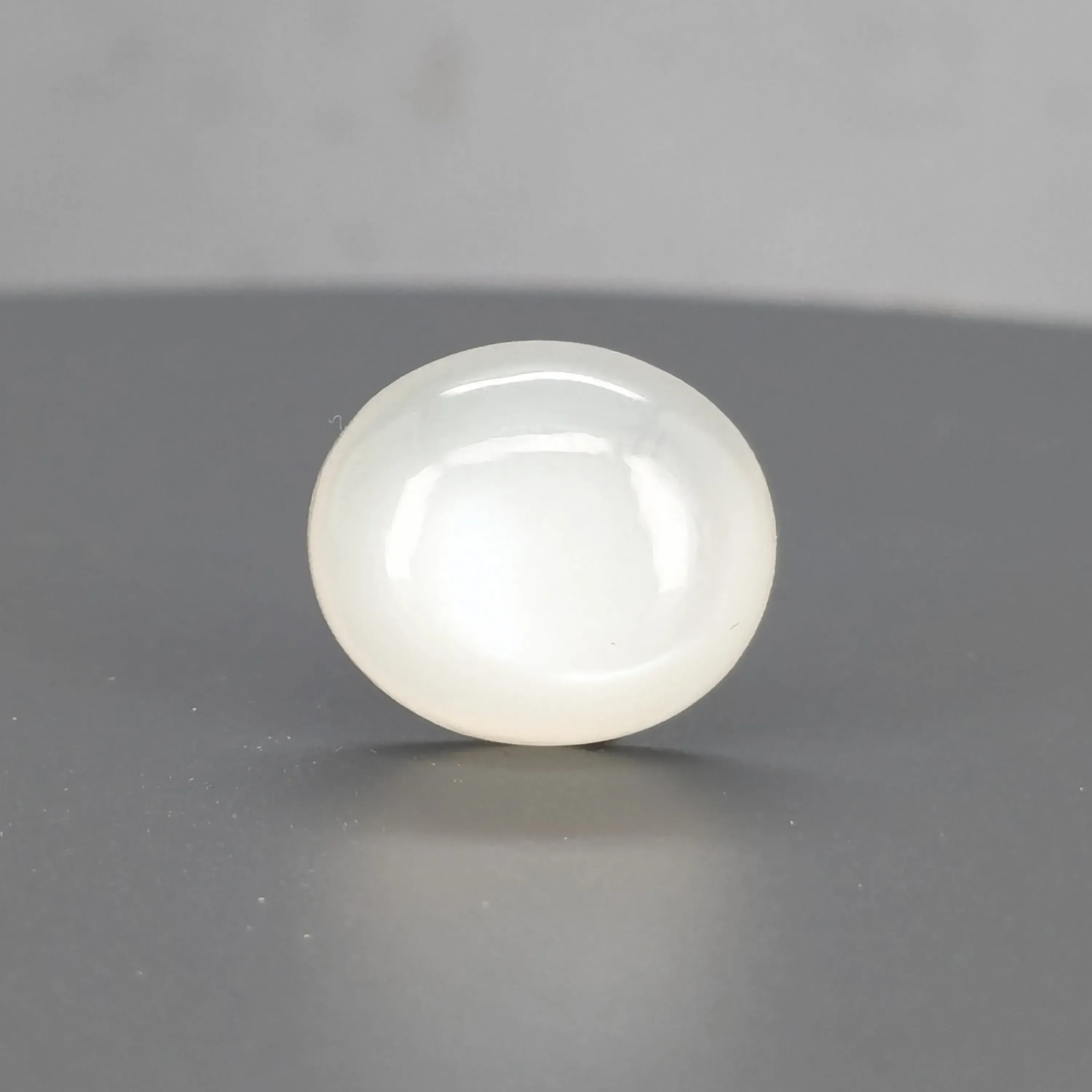 Moon Stone - 10.50 Carat