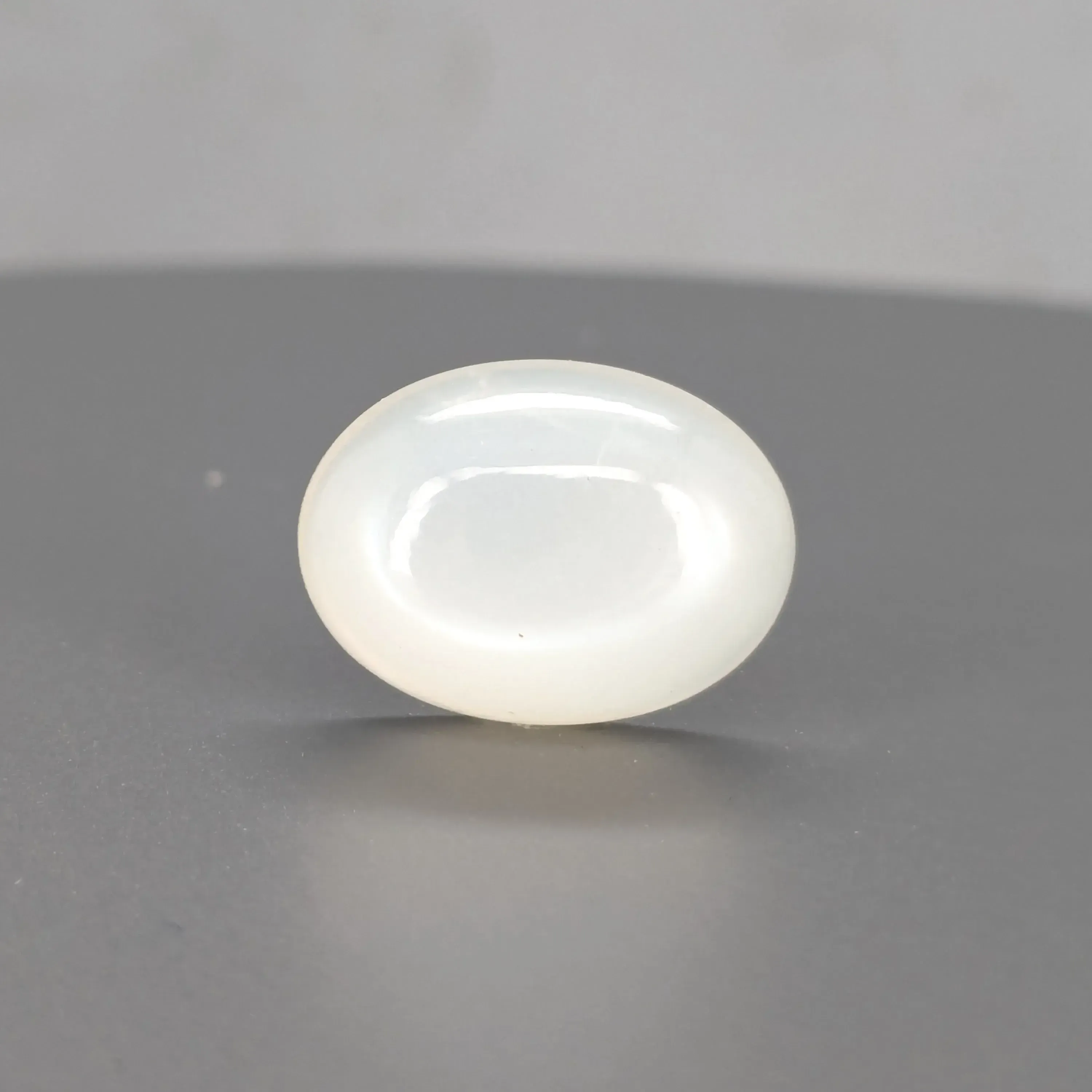 Moon Stone - 10.55 Carat