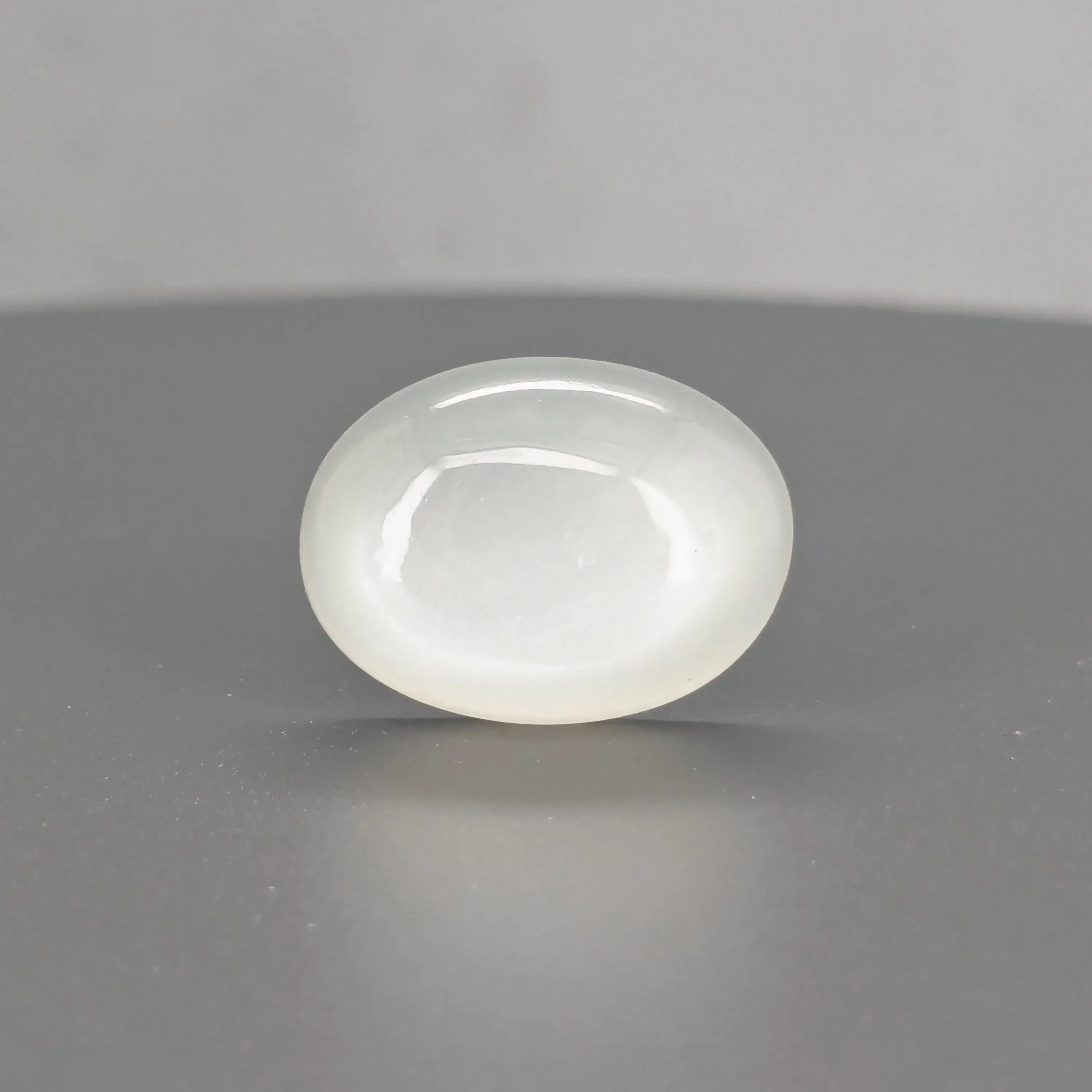 Moon Stone - 13.10 Carat