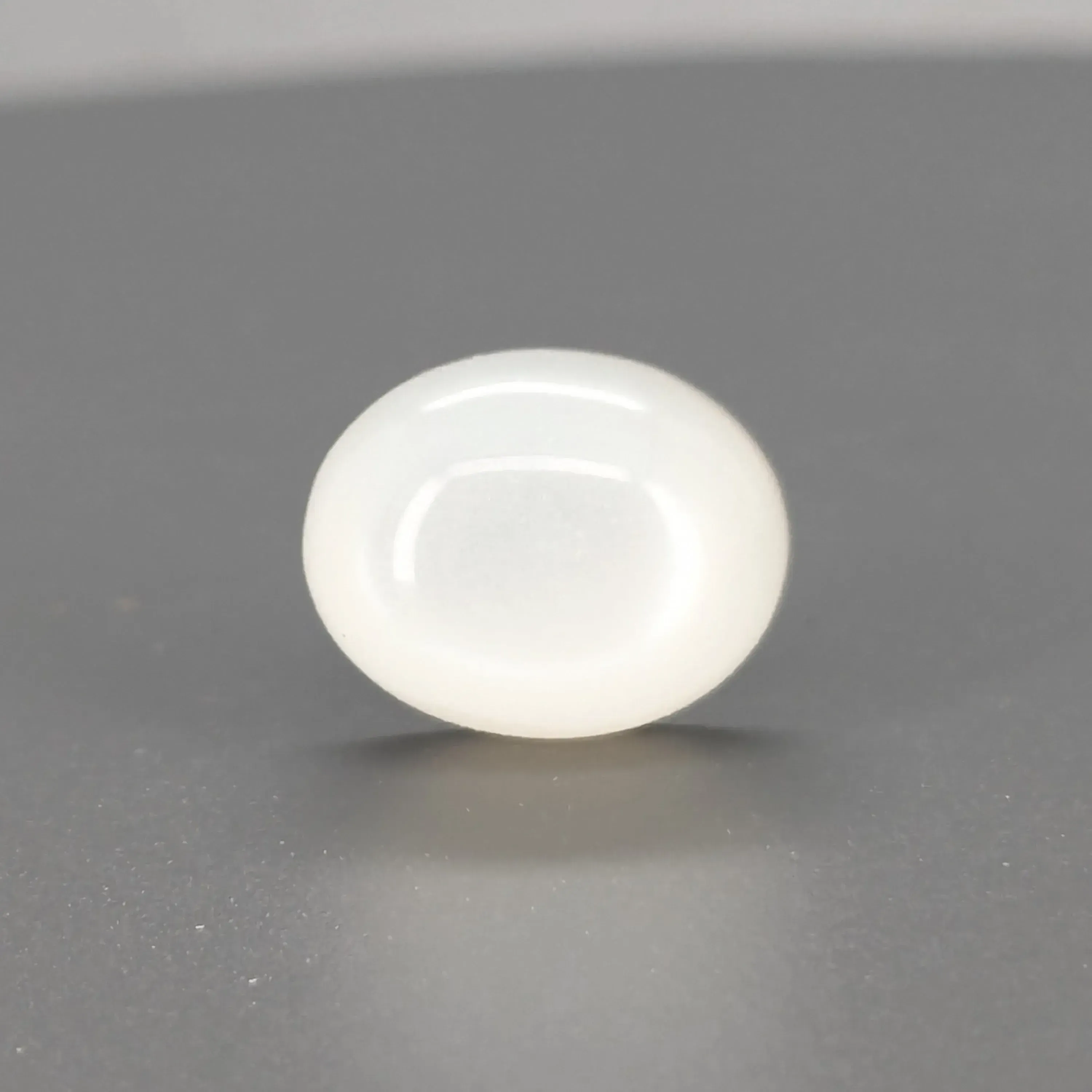 Moon Stone - 5.35 Carat