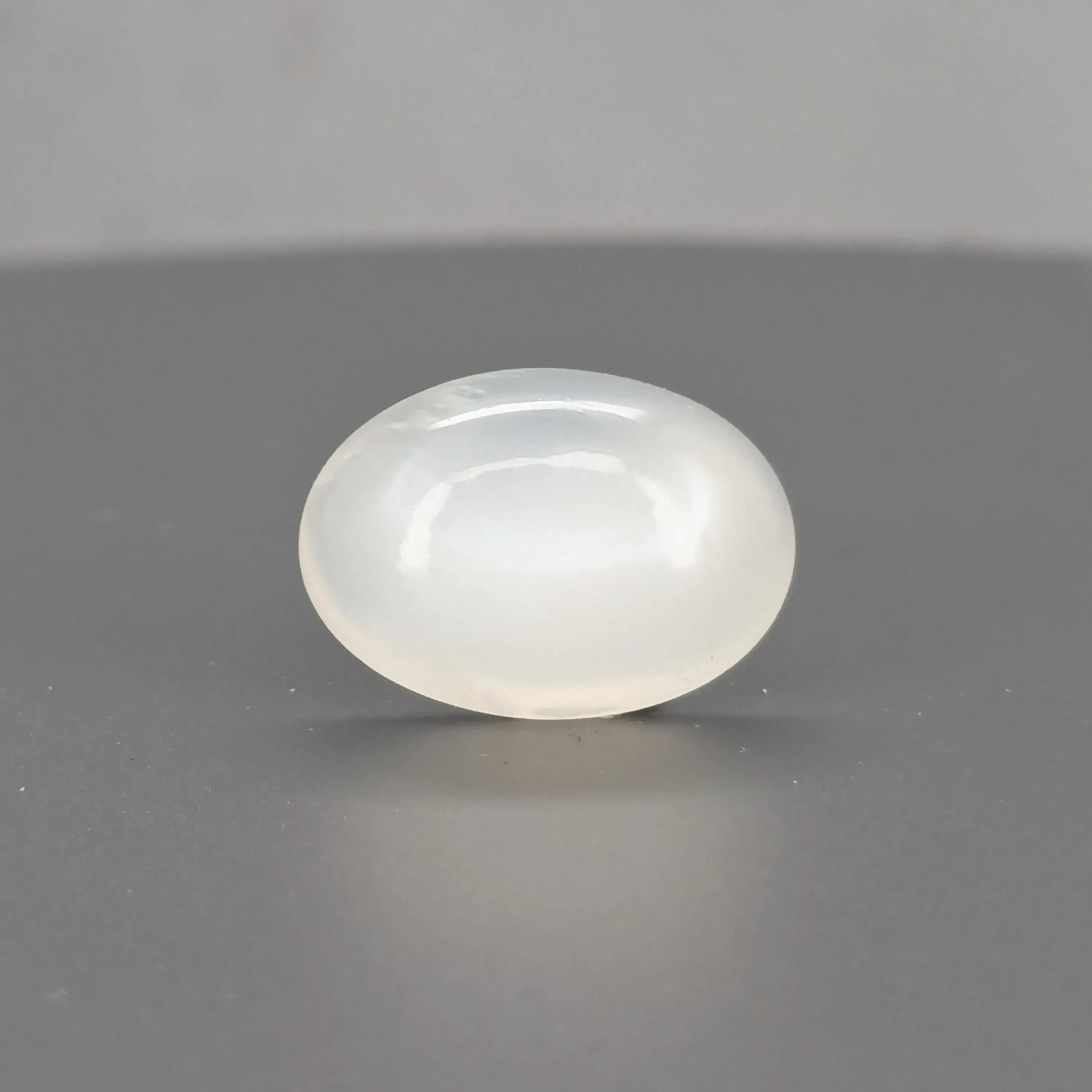 Moon Stone - 8.15 Carat