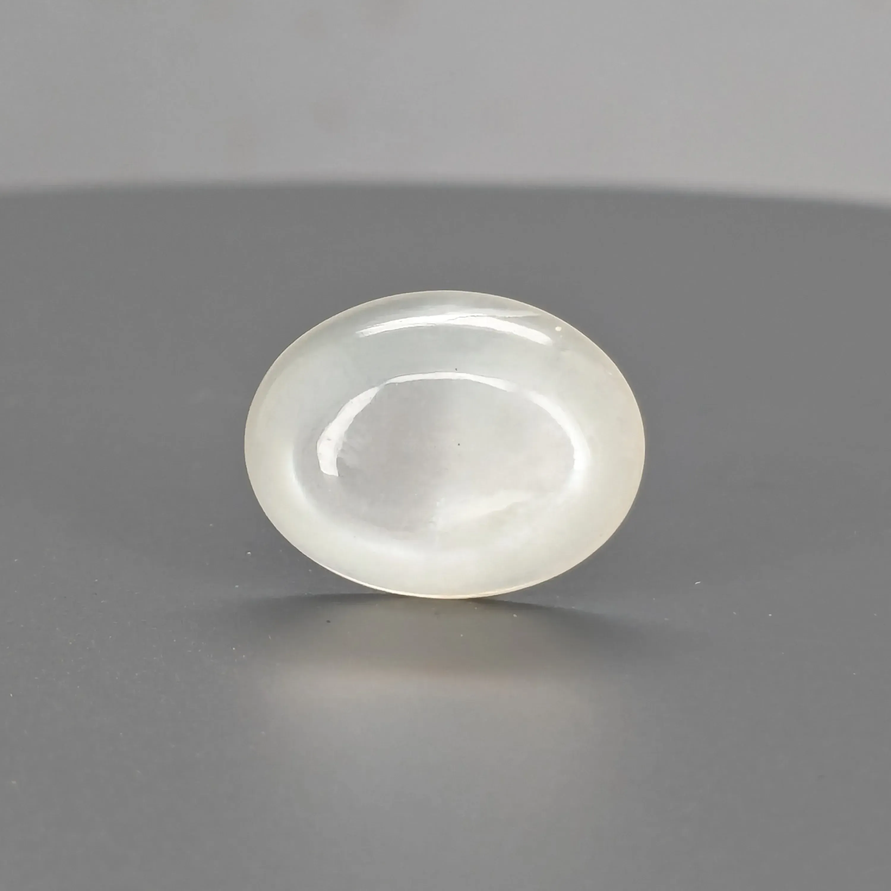 Moon Stone - 8.40 Carat