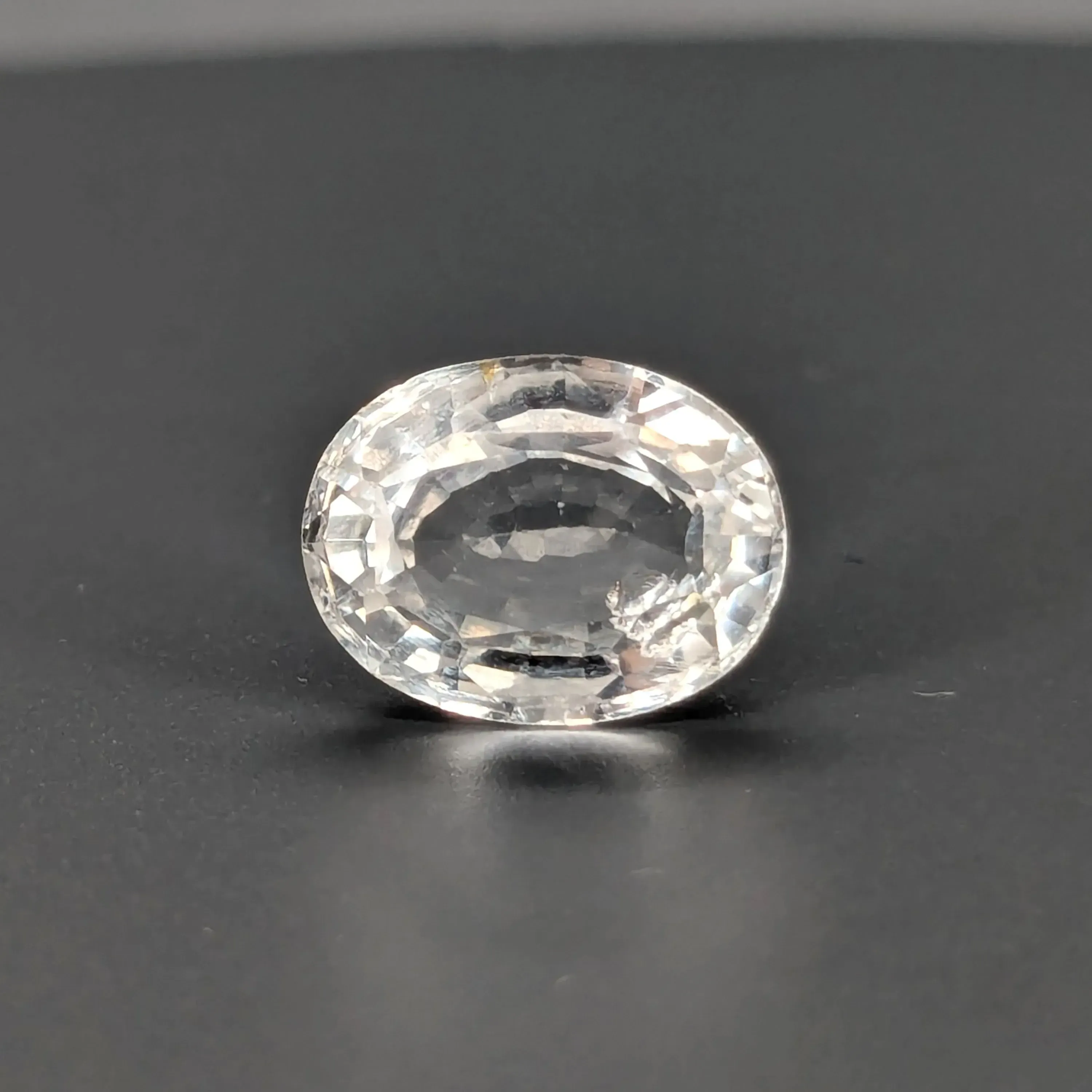 White Topaz -4.55 Carat