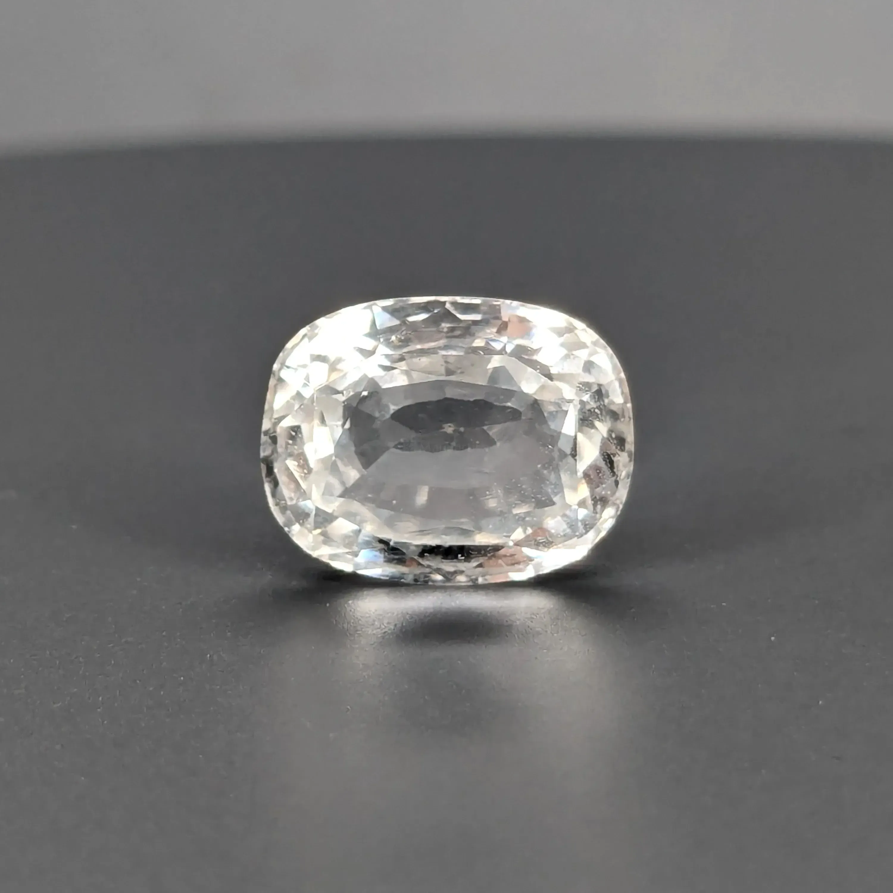 White Topaz - 7.90 Carat