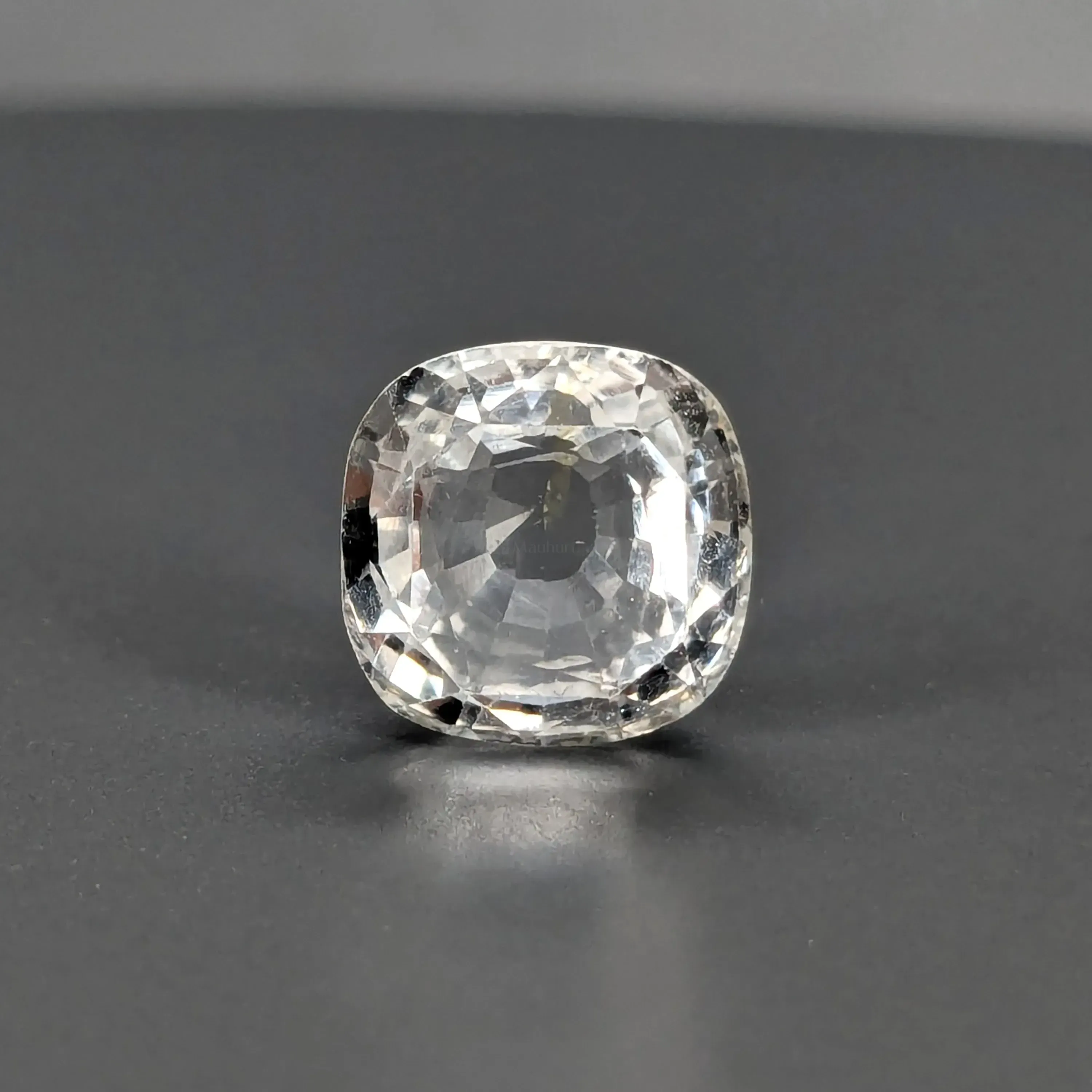 White Topaz -7 Carat